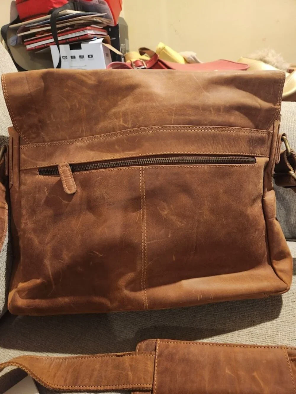 valenchi leather messenger bag